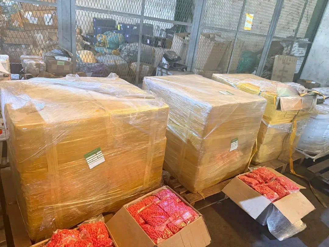 Saisie record de drogue à Douala : 50 milliards de FCFA interceptés à l'aéroport international