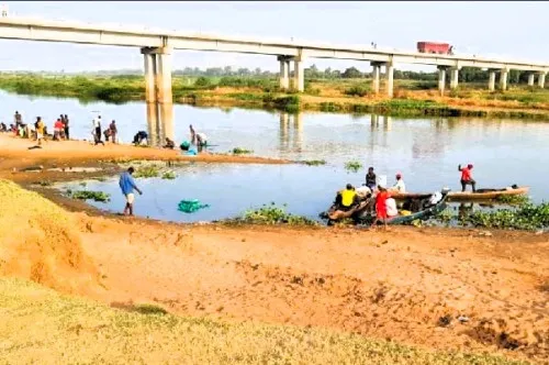 Second pont sur la Bénoué à Garoua : Paul Biya sollicité pour un gré à gré de 201,4 milliards FCFA