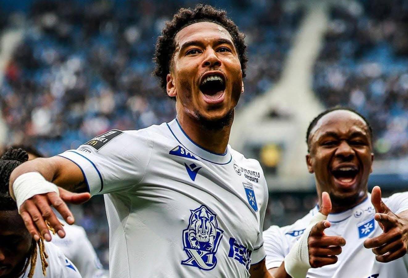 Le transfert de Danny Namaso à l'AJ Auxerre devient permanent après le maintien en Ligue 1