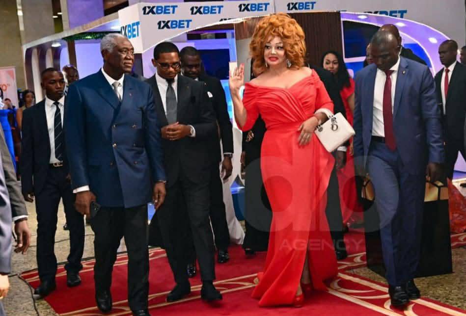 Coupure d'électricité au Ballon d'Or Camerounais 2025 : Samuel Eto'o présente ses excuses à Chantal Biya