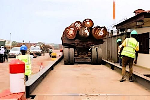 Cameroun : Le gouvernement revoit sa stratégie pour la modernisation des stations de pesage routier