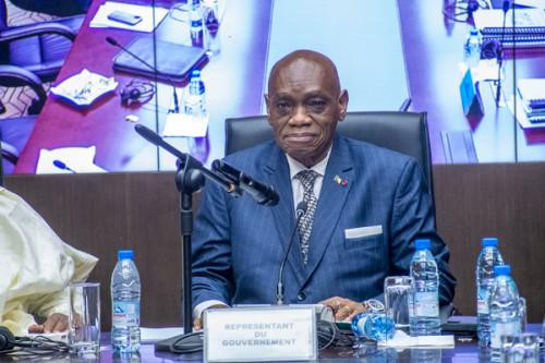 Cameroun : Les chefs traditionnels de 3e degré autorisés à délivrer des titres fonciers provisoires dès avril 2026