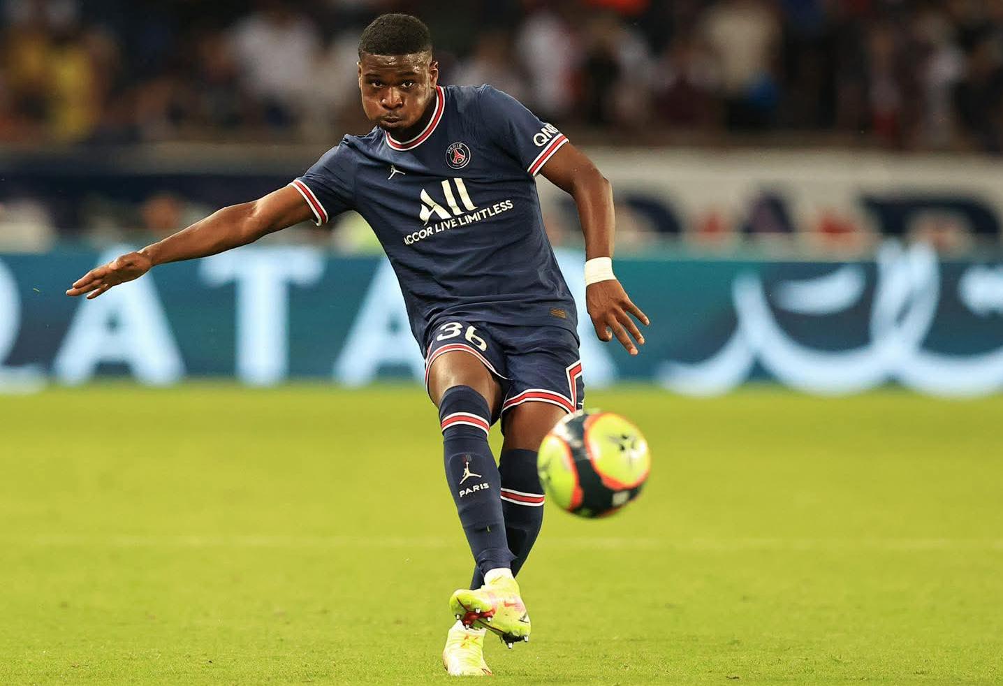 Éric Dina Ebimbe : Entre regrets du PSG et admiration pour Luis Enrique