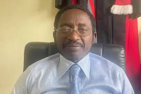 Détention arbitraire : Jean Calvin Aba’a Oyono réclame 3 milliards de FCFA à la DGRE