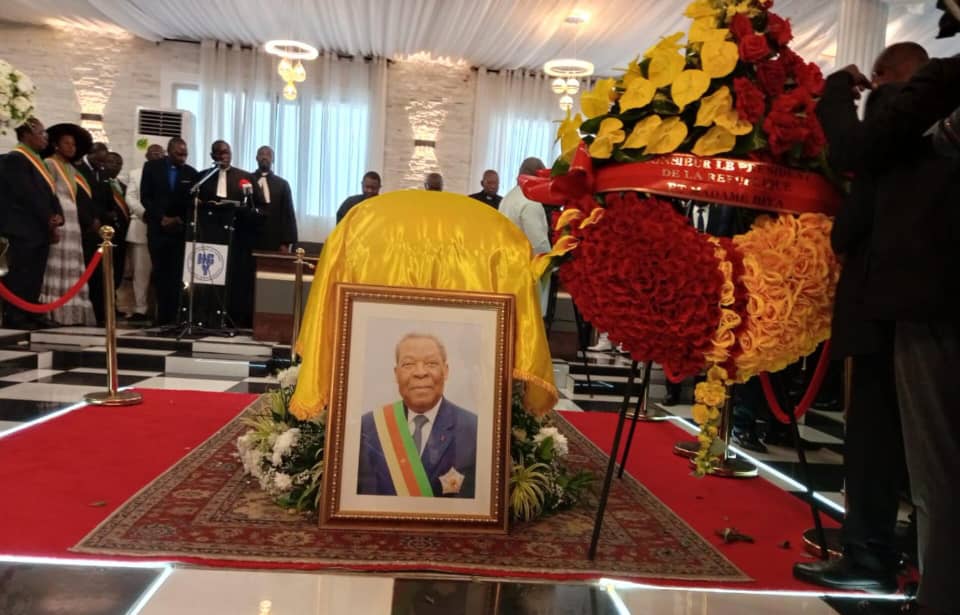 Cameroun : Dernier hommage à Marcel Niat Njifenji à Yaoundé