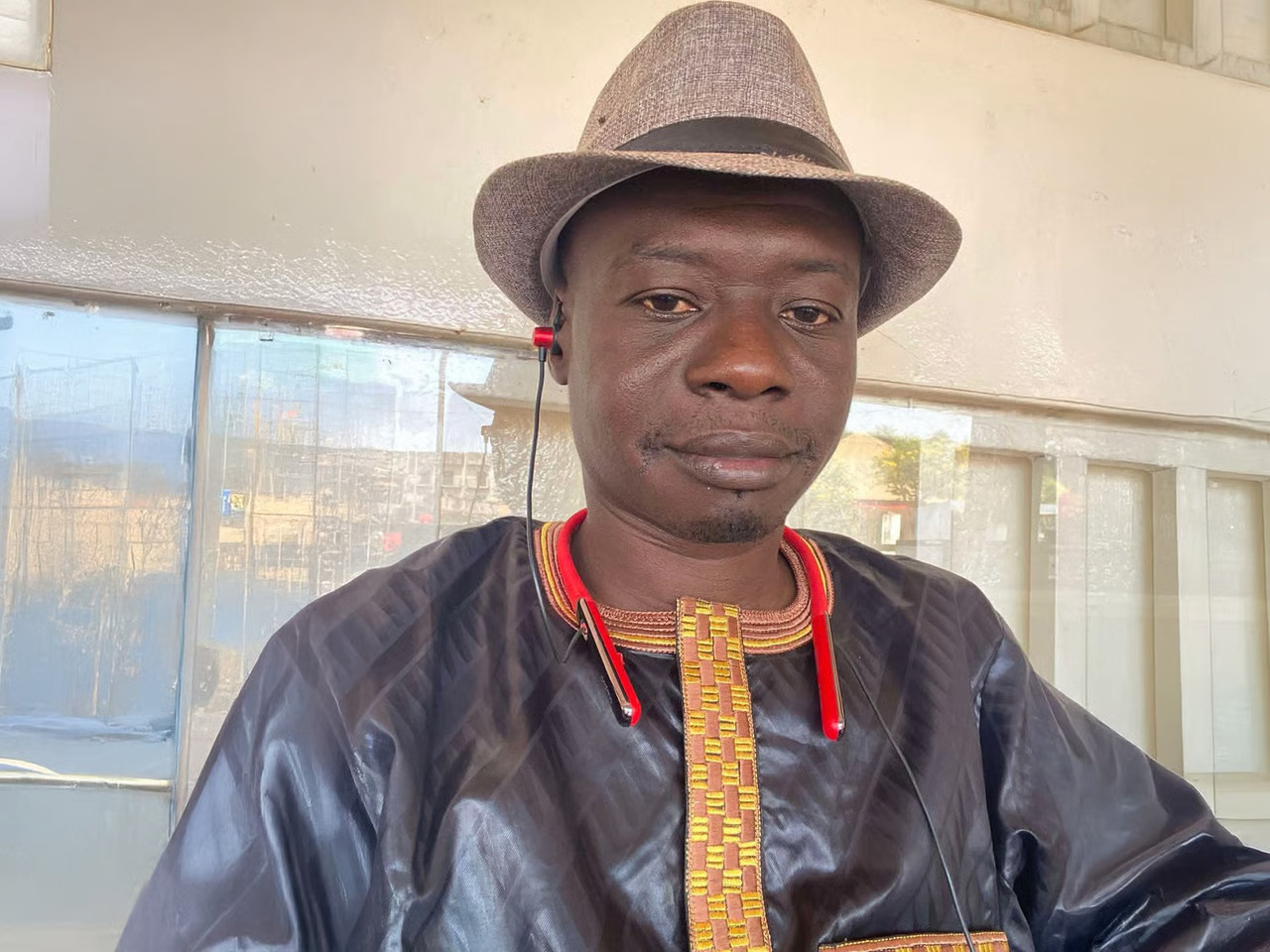 Adolarc Lamissia interpelle le Pape Léon XIV avant sa visite au Cameroun