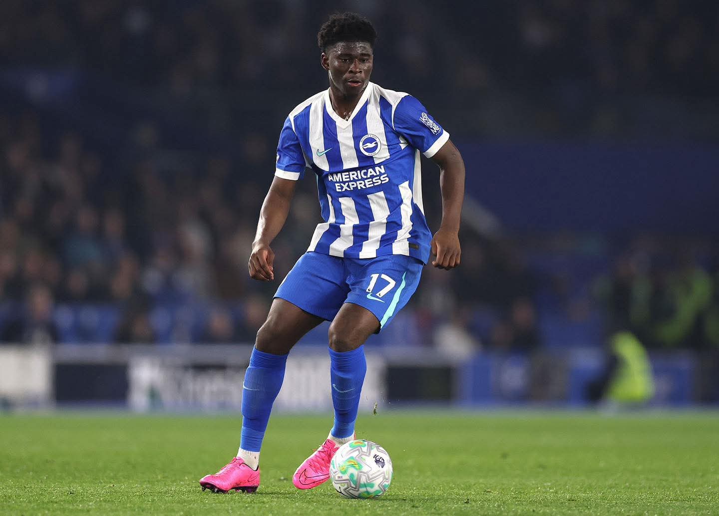 Mercato : Brighton prêt à reconsidérer le prix de Carlos Baleba, Manchester United à l'affût