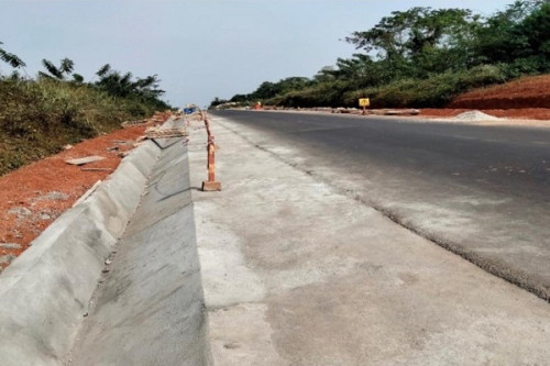 La BAD accorde 203 milliards de FCFA au Cameroun pour la route Ngoura II-Yokadouma