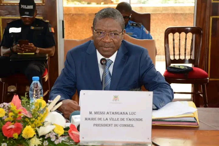 Yaoundé : Le maire accélère la cadence des chantiers routiers pour une transformation urbaine