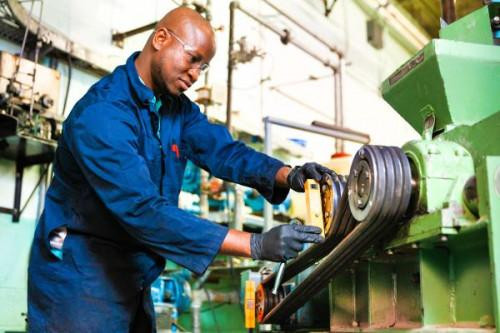Importations de machines et équipements industriels au Cameroun : 757,4 milliards FCFA dépensés en 2025