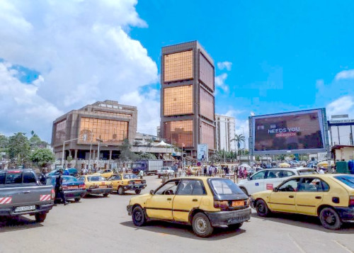 Cameroun : Marge de 18 000 milliards de FCFA pour la dette publique d'ici 2030, selon les données de la CAA et du FMI