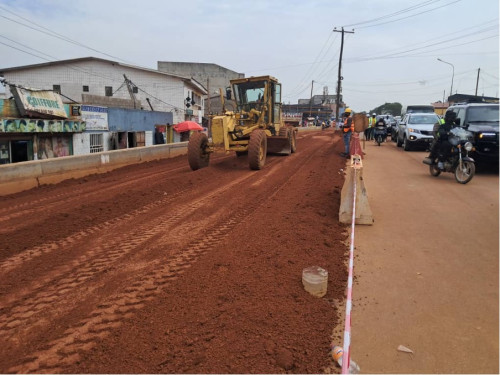 Cameroun : l'investissement public stimule la croissance au troisième trimestre 2025, malgré un repli du secteur privé