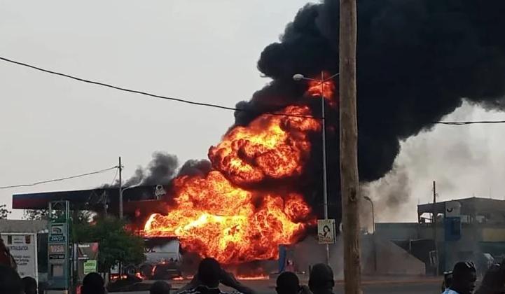 Incendie au Digital Collège de Garoua : évacuation d'urgence et dégâts matériels signalés