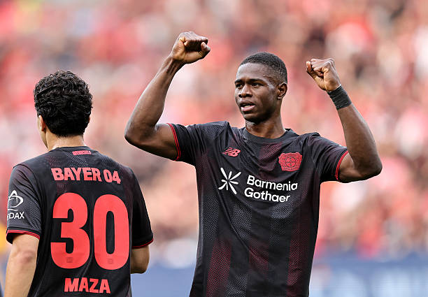 Bundesliga : Christian Kofane marque, mais le Bayer Leverkusen concède le nul face à Fribourg
