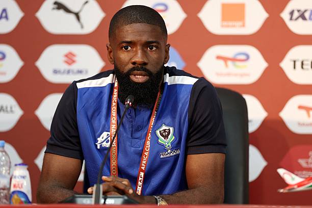 Fin de carrière internationale pour Bruno Ecuele Manga, le « Paul Biya » du Gabon