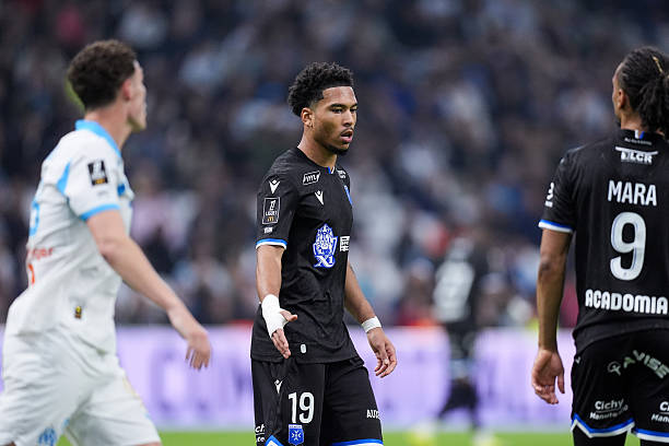 Ligue 1 : Danny Namaso en difficulté avec Auxerre, le club lutte pour le maintien