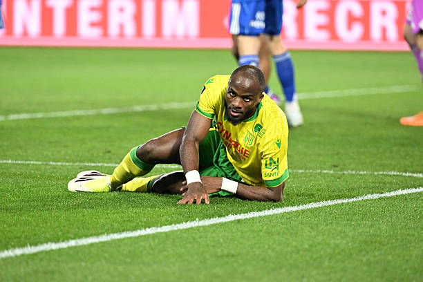 Ligue 1 : Le FC Nantes d'Ignatus Ganago s'enfonce après une défaite face à Strasbourg