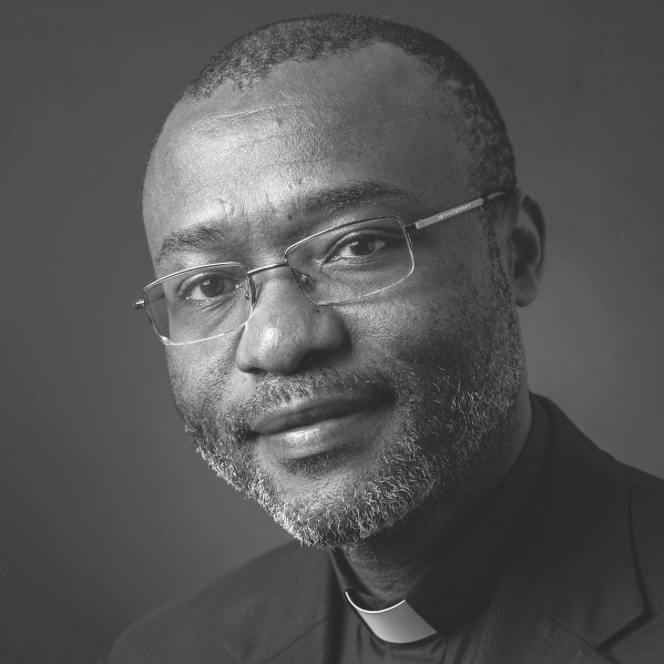 Le Pape Léon XIV critiqué pour sa diplomatie : un dilemme éthique entre Trump et Biya