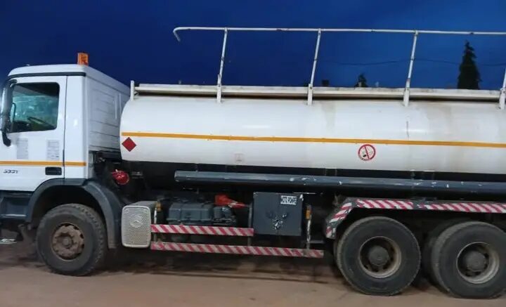 Yaoundé : le MINEE saisit 10 000 litres de gasoil frelaté