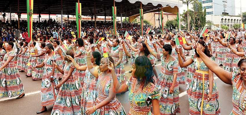Fête du Travail 2026 à Yaoundé : le défilé du 1er mai met l'accent sur le dialogue social