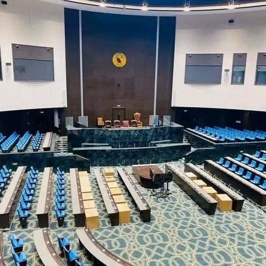 Cameroun : Révision constitutionnelle contestée après la présidentielle de 2025