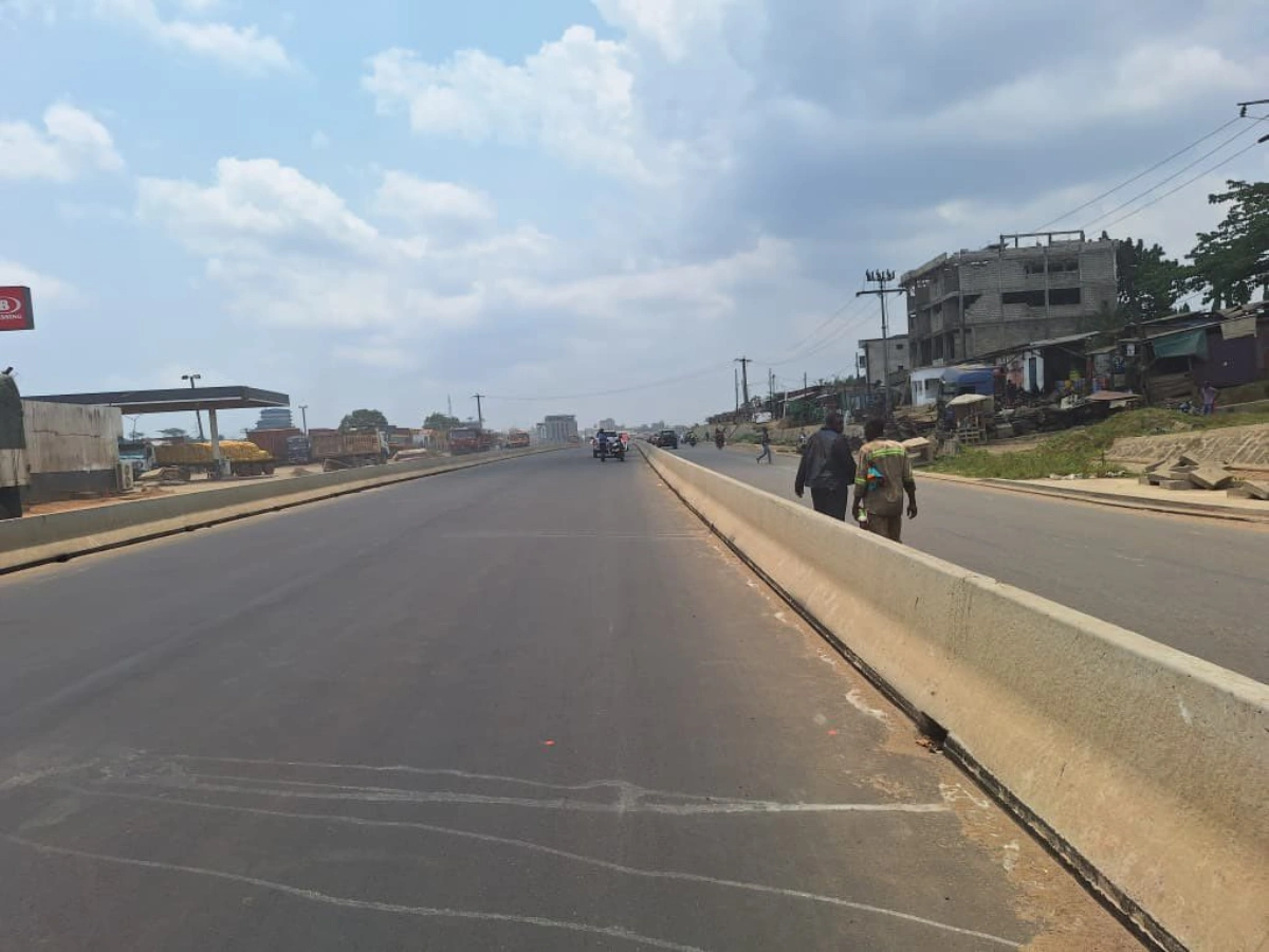 Pénétrante Est de Douala : le MINTP assure de l'achèvement imminent des travaux