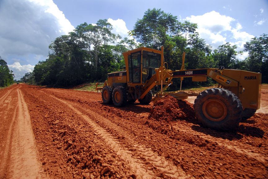 La BAD octroie 203,3 milliards de FCFA au Cameroun pour la route Ngoura II-Yokadouma