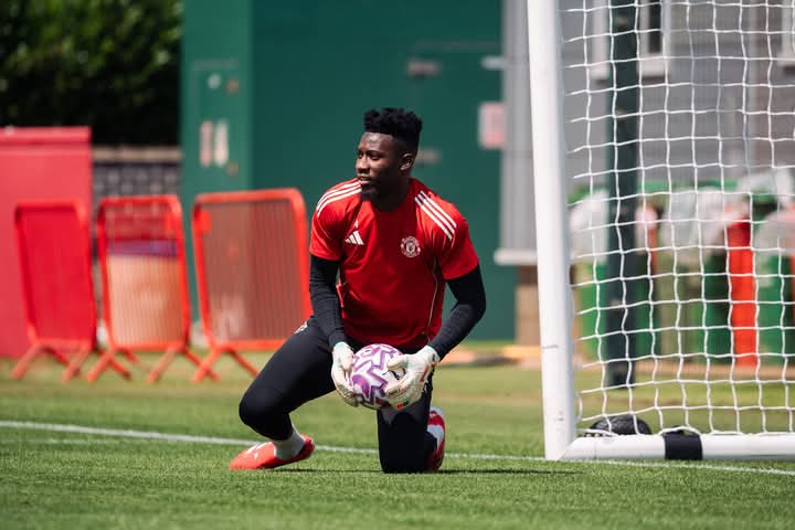 André Onana déterminé à préparer la prochaine saison avec Manchester United malgré les doutes