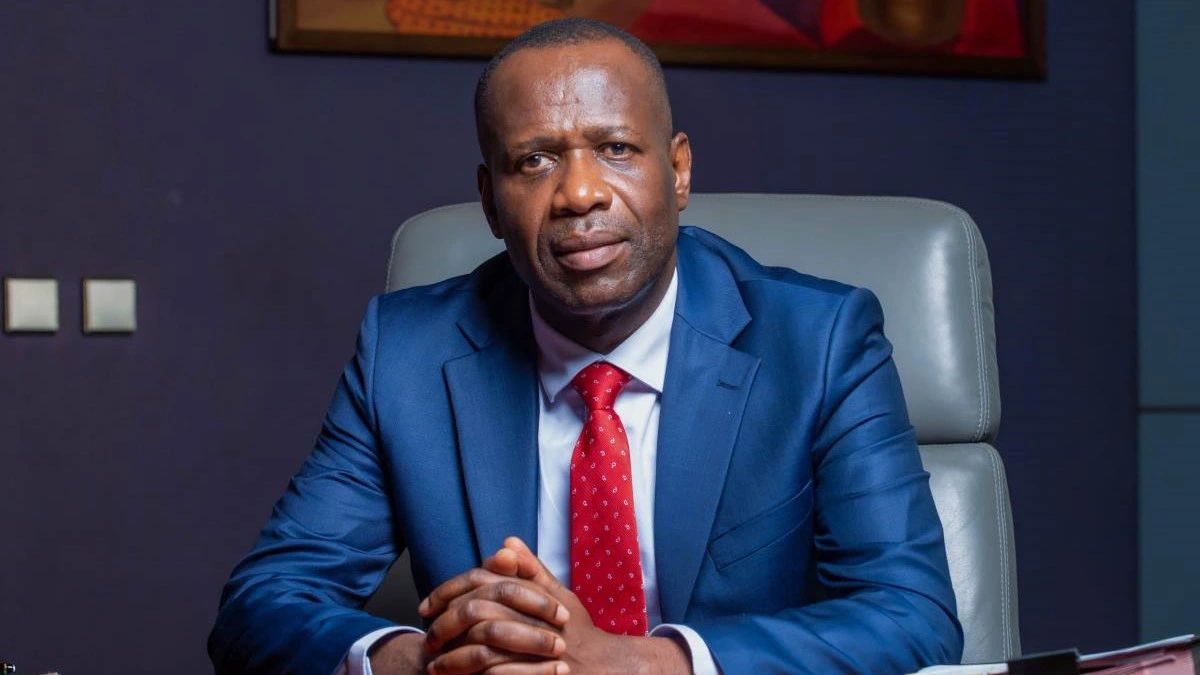 Taxe sur le Mobile Money : Yvon Sana Bangui (BEAC) propose de taxer le cash pour booster l'inclusion financière